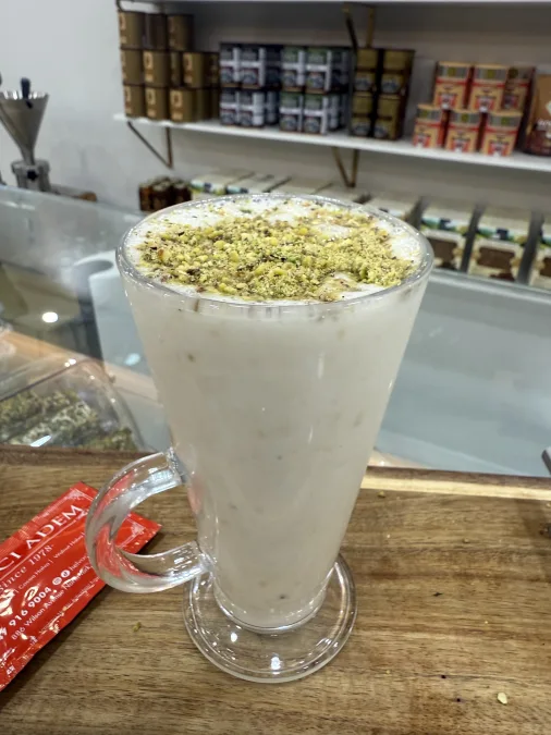 Banana milkshake